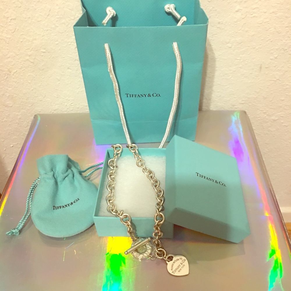 Toggle Tiff & Co 16” Choker